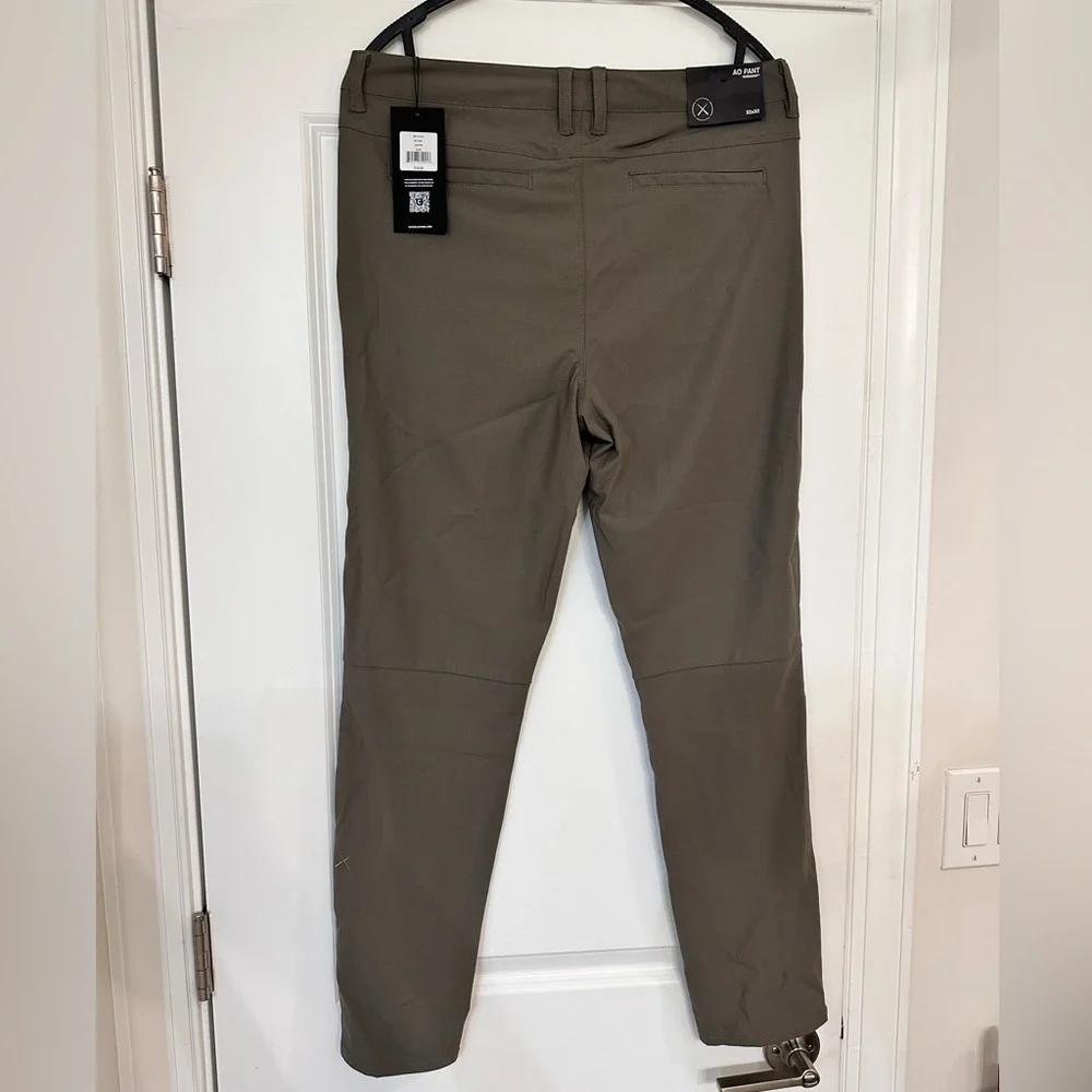 Cuts Men's Olive Green Pants‎